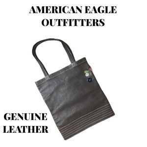 NWOT American Eagle Outfitters Genuine Leather Bag